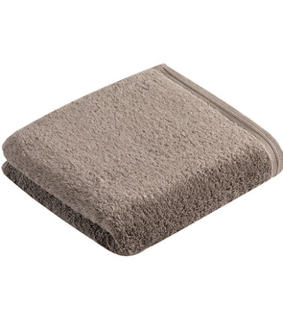 Pepplestone (380.00 Kč)