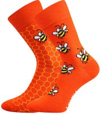 vzor 13 - včelky 
	"trendy" párování - každá ponožka je jiná...když chceš mít stejný pár - kup si 2 sady
